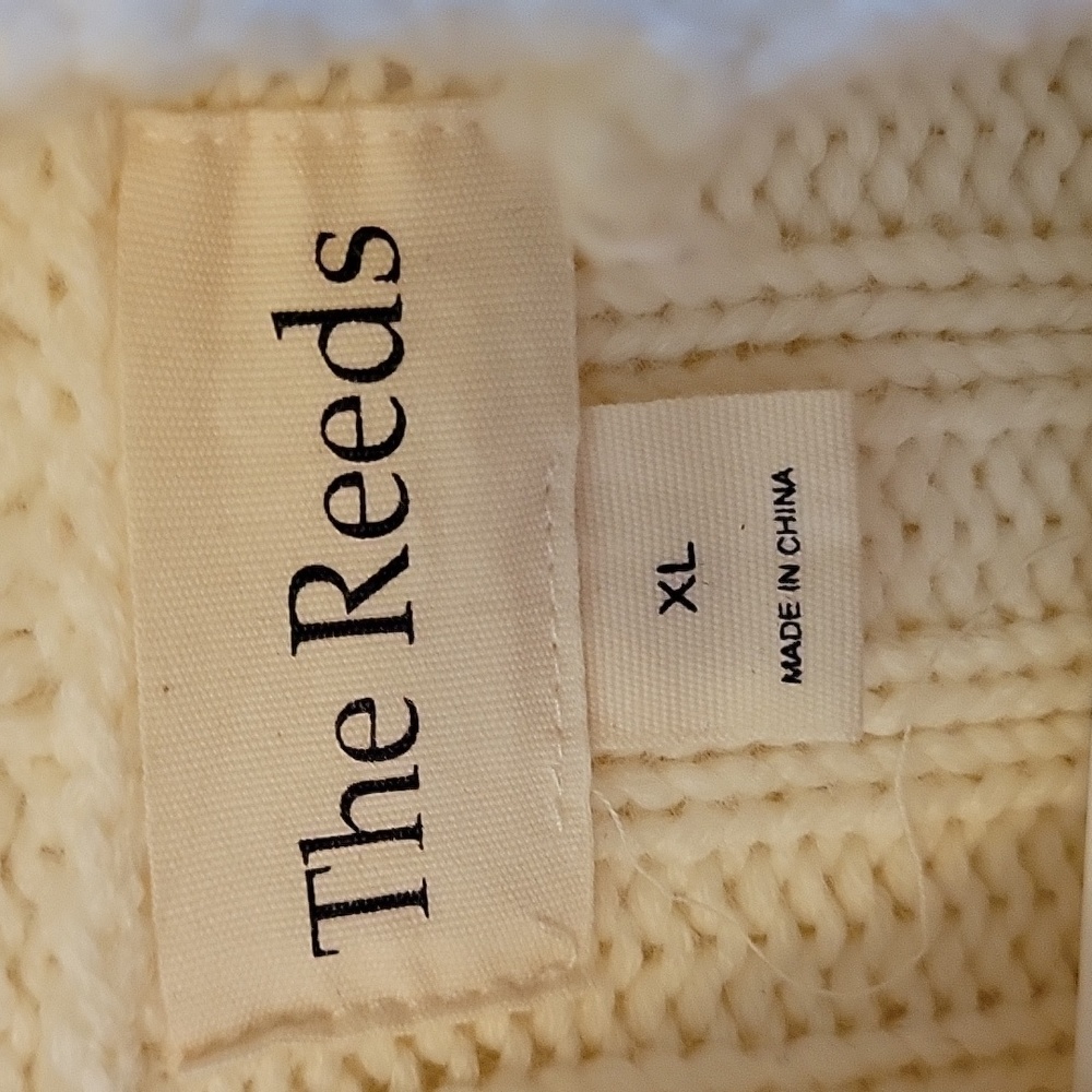 Reeds Cable Sweater - Picture 4 of 12